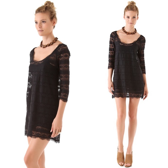 Joie Dresses & Skirts - Joie Brea Lace Floral Scallop Dress